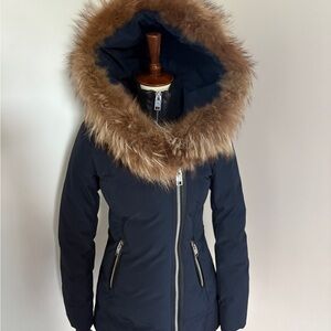NWOT Women's Navy Fur-Trimmed Hooded Jacket